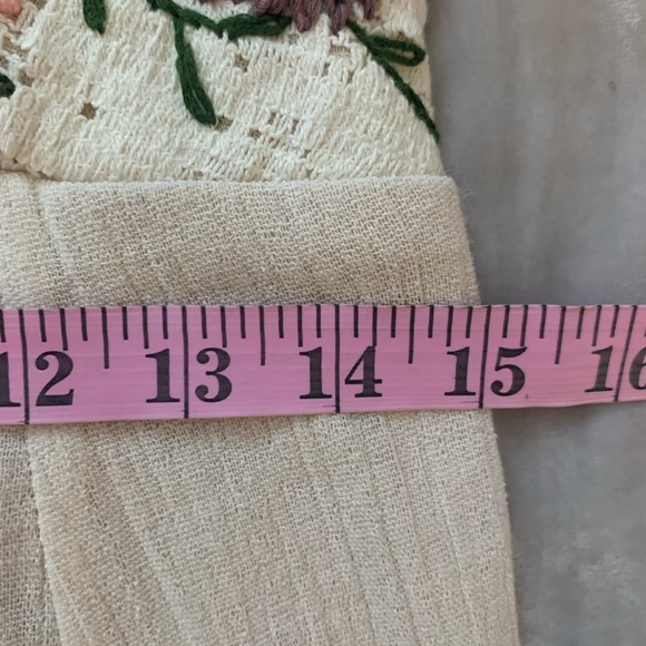 Judith March Dress size medium embroidered florals lined and EUC - Picture 6 of 8